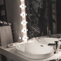 Umyvadlo Lima ve filmové koupelně - Designblok 2015 | Foto a design: Jozef Počil a Martina Šimková pro Perfecto design