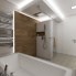 Luxusní koupelna BEIGE DELUXE - Pohled z vany do sprchy - noční
