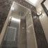 Elegantní koupelna OLD ENGLAND - Pohled ke stropu sprchového koutu
